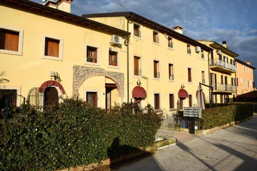 Casa Giulia - Valeggio Sul Mincio Apartment Exterior photo
